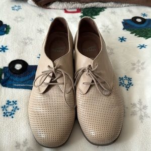 Dansko Tan Loafer